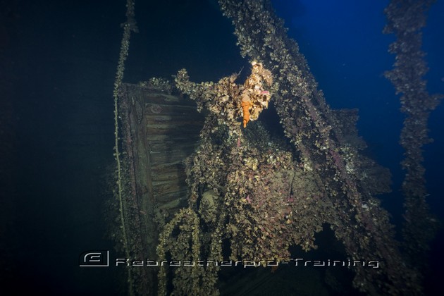 REBREATHER FULL CAVE DIVER COURSE  This course is the third stage of overhead environment training Rebreatherpro-Training