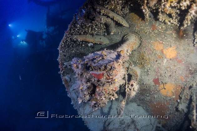 Suex Xjoy 14 on the wreck of HMHS Britannic Rebreatherpro-Training