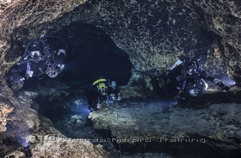 Sardinia Wreck and Cave Diving Rebreatherpro-Training