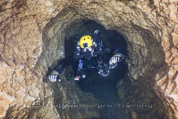 Cave Diving in Florida Rebreatherpro-Training