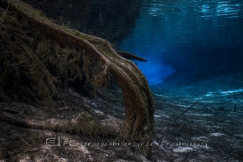 Sardinia Wreck and Cave Diving Rebreatherpro-Training